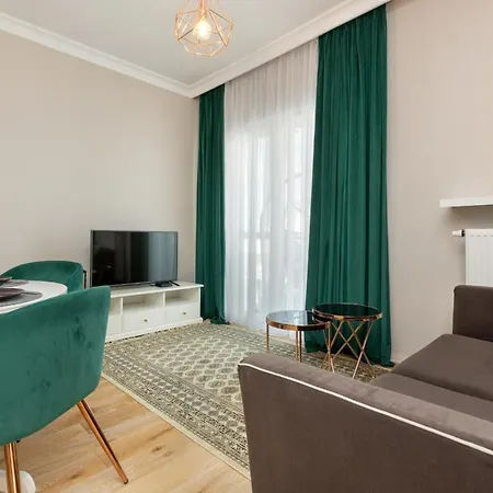 Lägenhet Wola Beautiful Pet-friendly By Renters Warszawa