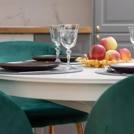 Wola Beautiful Pet-friendly By Renters