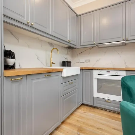 Lägenhet Wola Beautiful Pet-friendly By Renters